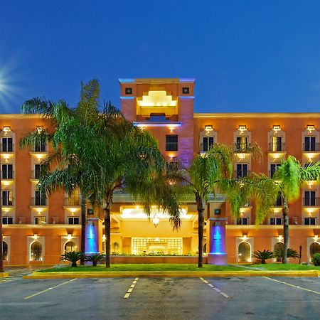 Holiday Inn Express Monterrey Galerias-San Jeronimo By Ihg Buitenkant foto