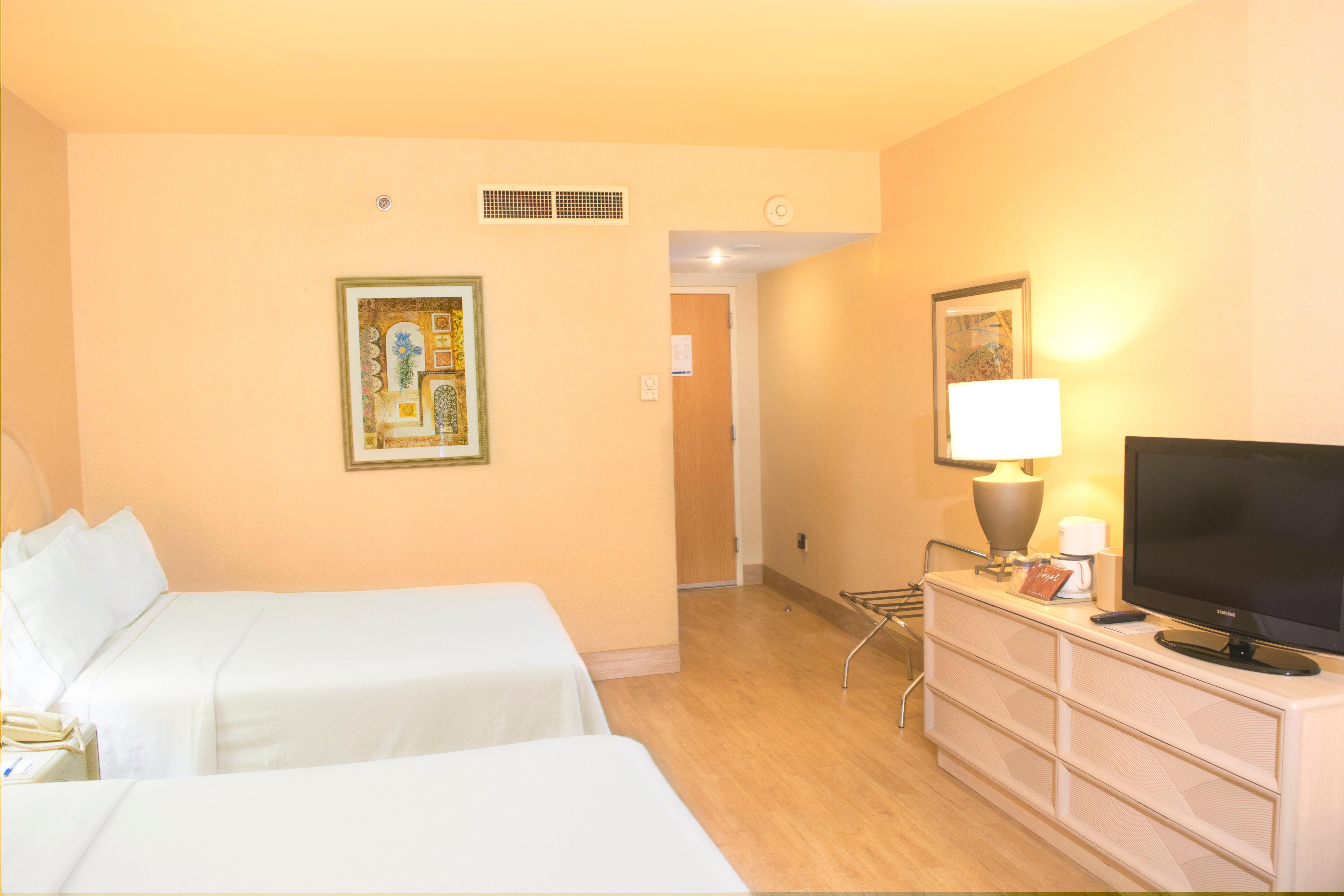 Holiday Inn Express Monterrey Galerias-San Jeronimo By Ihg Buitenkant foto