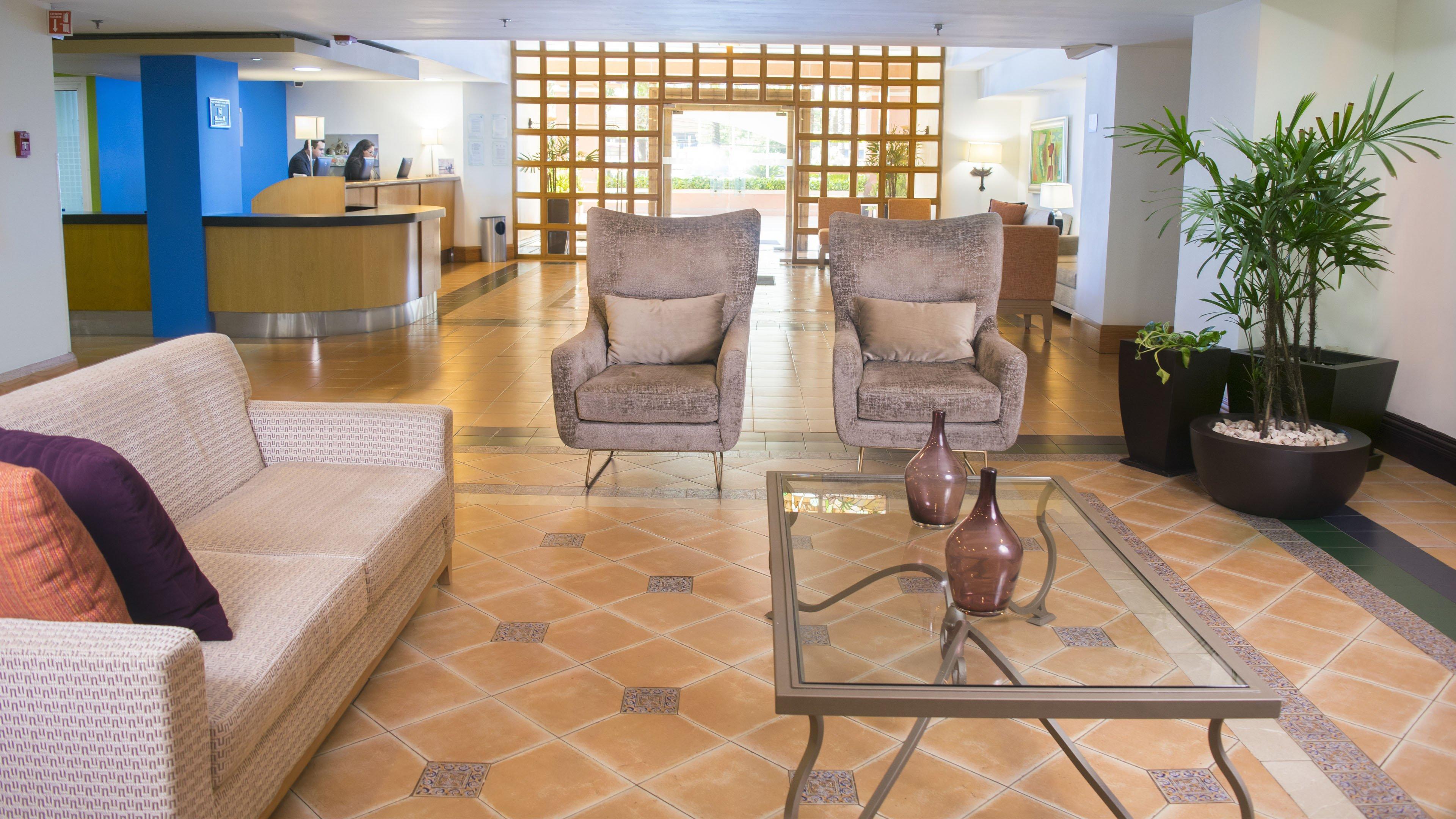 Holiday Inn Express Monterrey Galerias-San Jeronimo By Ihg Buitenkant foto