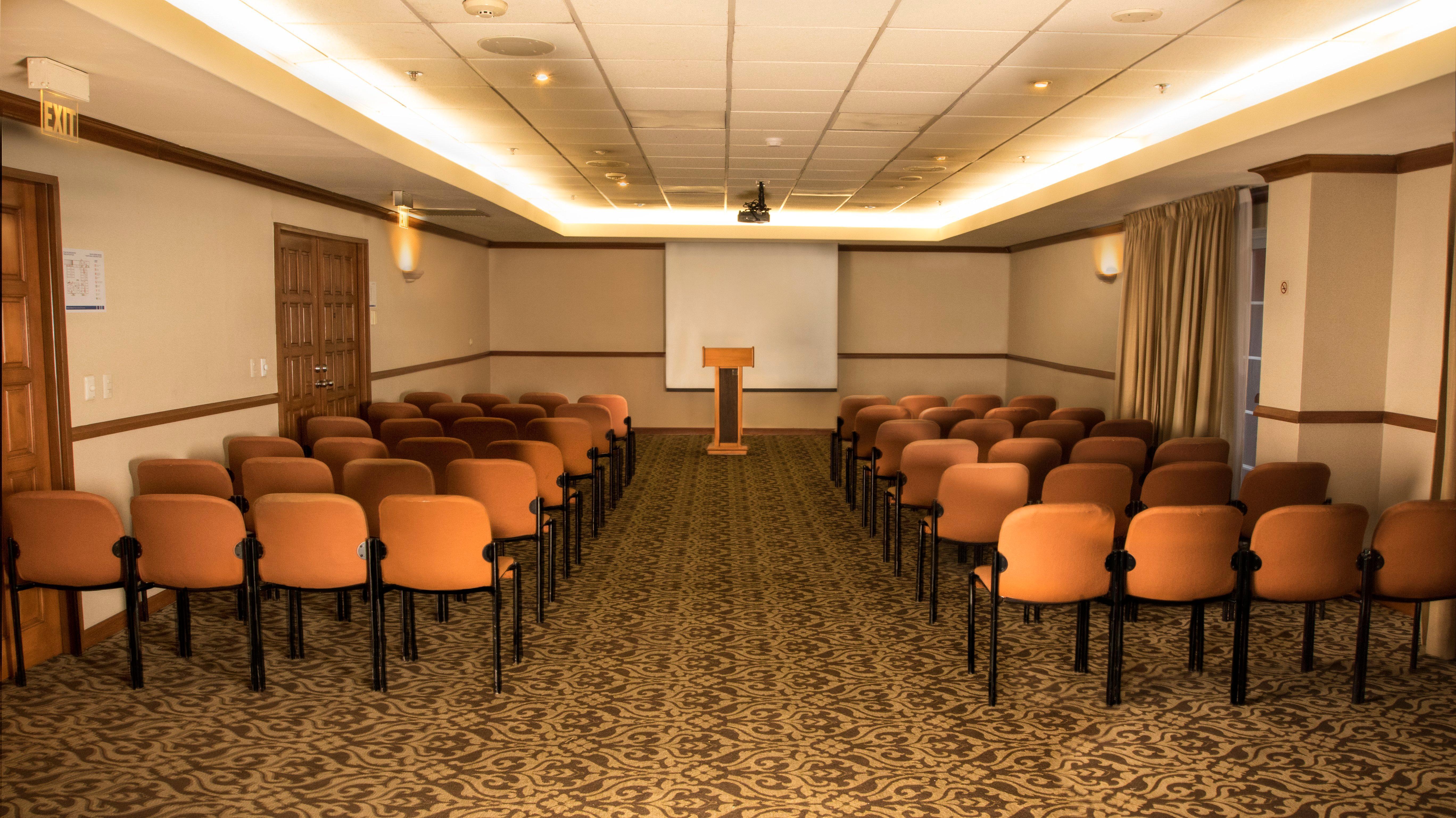 Holiday Inn Express Monterrey Galerias-San Jeronimo By Ihg Buitenkant foto