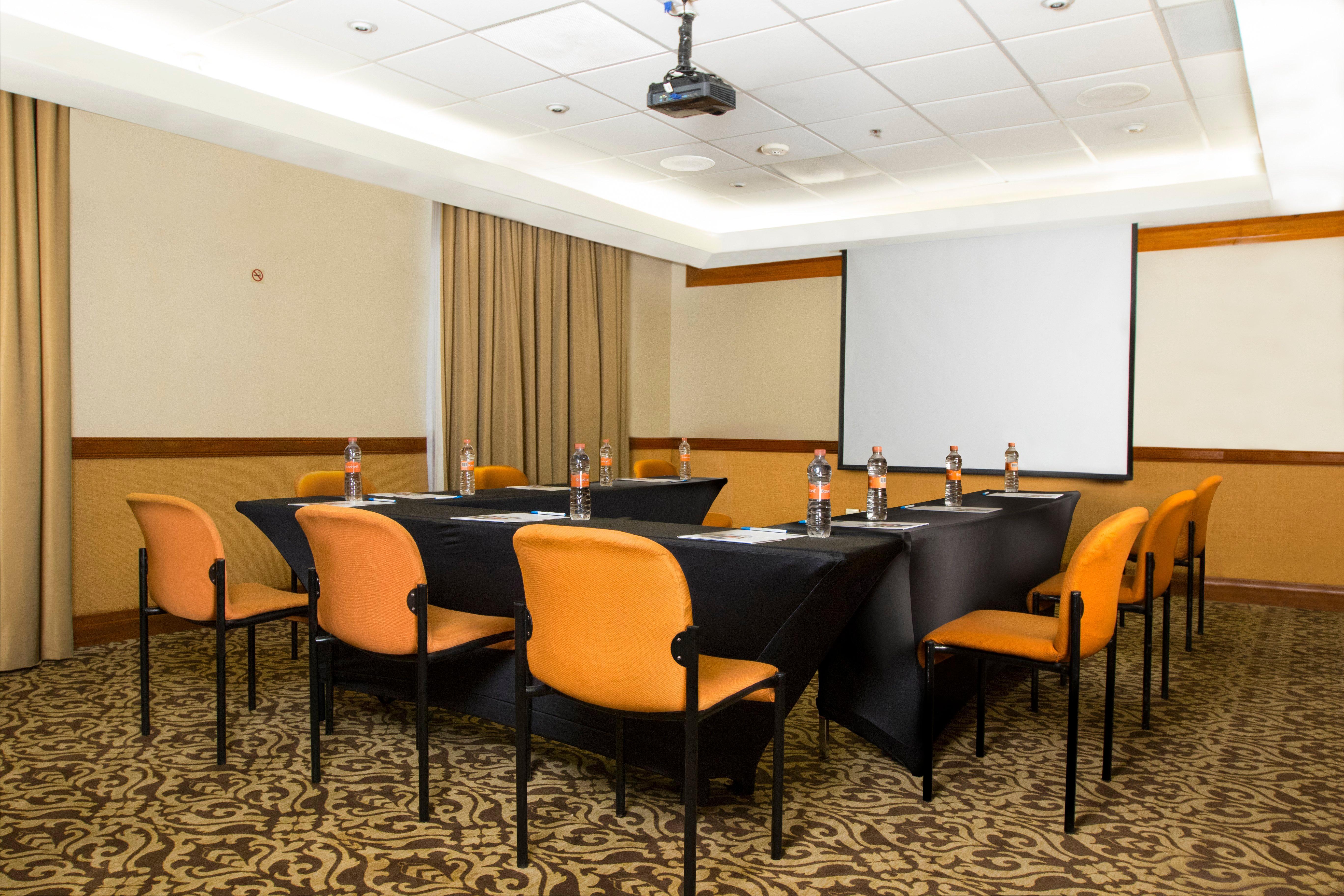 Holiday Inn Express Monterrey Galerias-San Jeronimo By Ihg Buitenkant foto