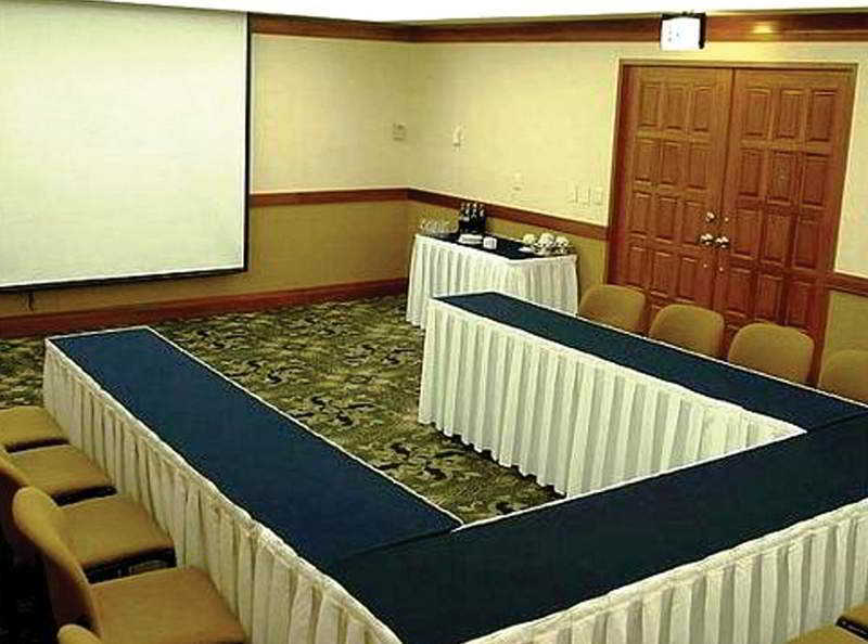 Holiday Inn Express Monterrey Galerias-San Jeronimo By Ihg Buitenkant foto